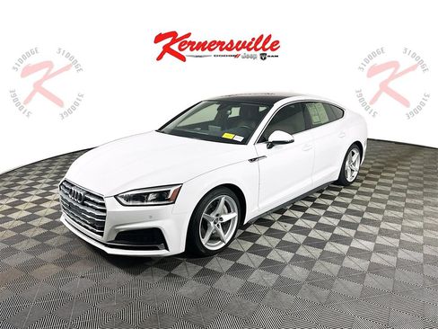 Used 2019 Audi A5 2.0T Premium Plus w/ Premium Plus image 3