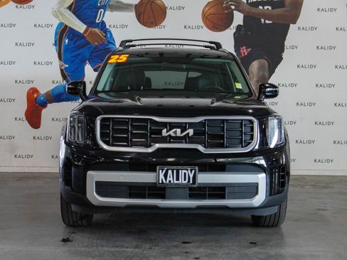 Used 2025 Kia Telluride S AWD/4WD image 21