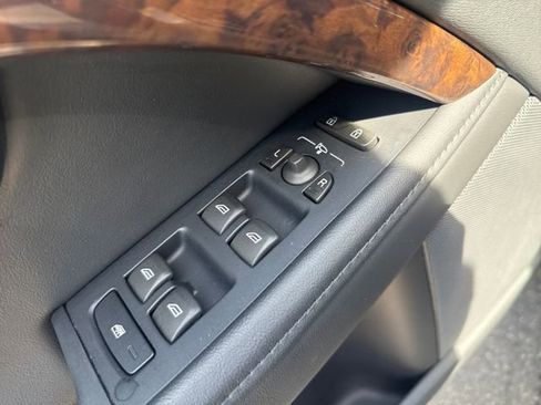 Used 2015 Volvo XC70 T5 Platinum FWD image 11