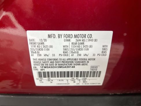 Used 2021 Ford Explorer XLT w/ Equipment Group 202A AWD/4WD image 28