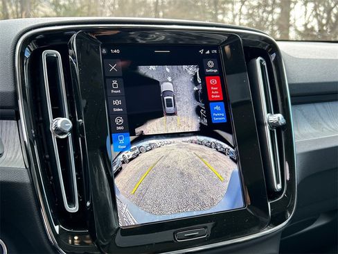 New 2026 Volvo XC40 B5 Plus w/ Protection Package Premier image 16