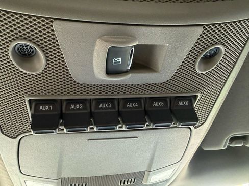 Used 2021 Ford F350 Lariat w/ Chrome Package image 35