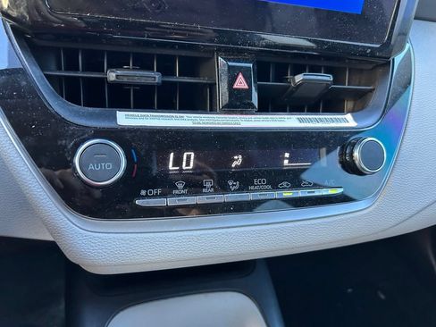 Used 2023 Toyota Corolla LE FWD image 26