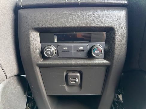 Certified 2023 Chevrolet Traverse LT AWD/4WD image 18