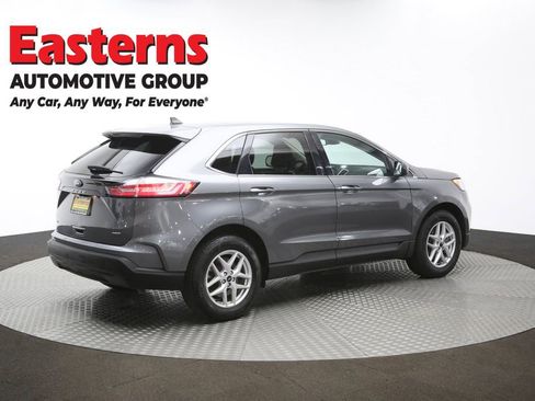 Used 2023 Ford Edge SEL image 42