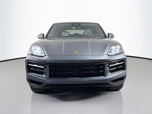 Certified 2026 Porsche Cayenne Coupe AWD/4WD image 10