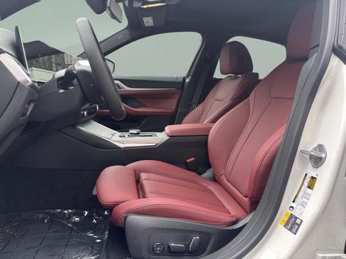 New 2026 BMW i4 eDrive40 w/ Parking Assistance Package image 18