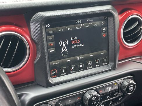 Used 2019 Jeep Wrangler Unlimited Rubicon AWD/4WD image 32