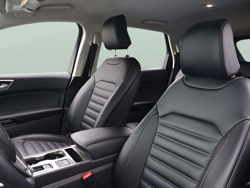 Used 2023 Ford Edge SEL w/ Convenience Package AWD/4WD image 13