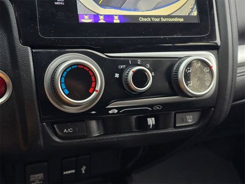 Used 2016 Honda Fit EX image 21