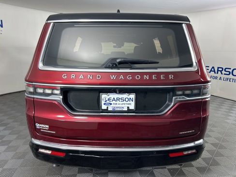 Used 2023 Jeep Grand Wagoneer Series III image 7
