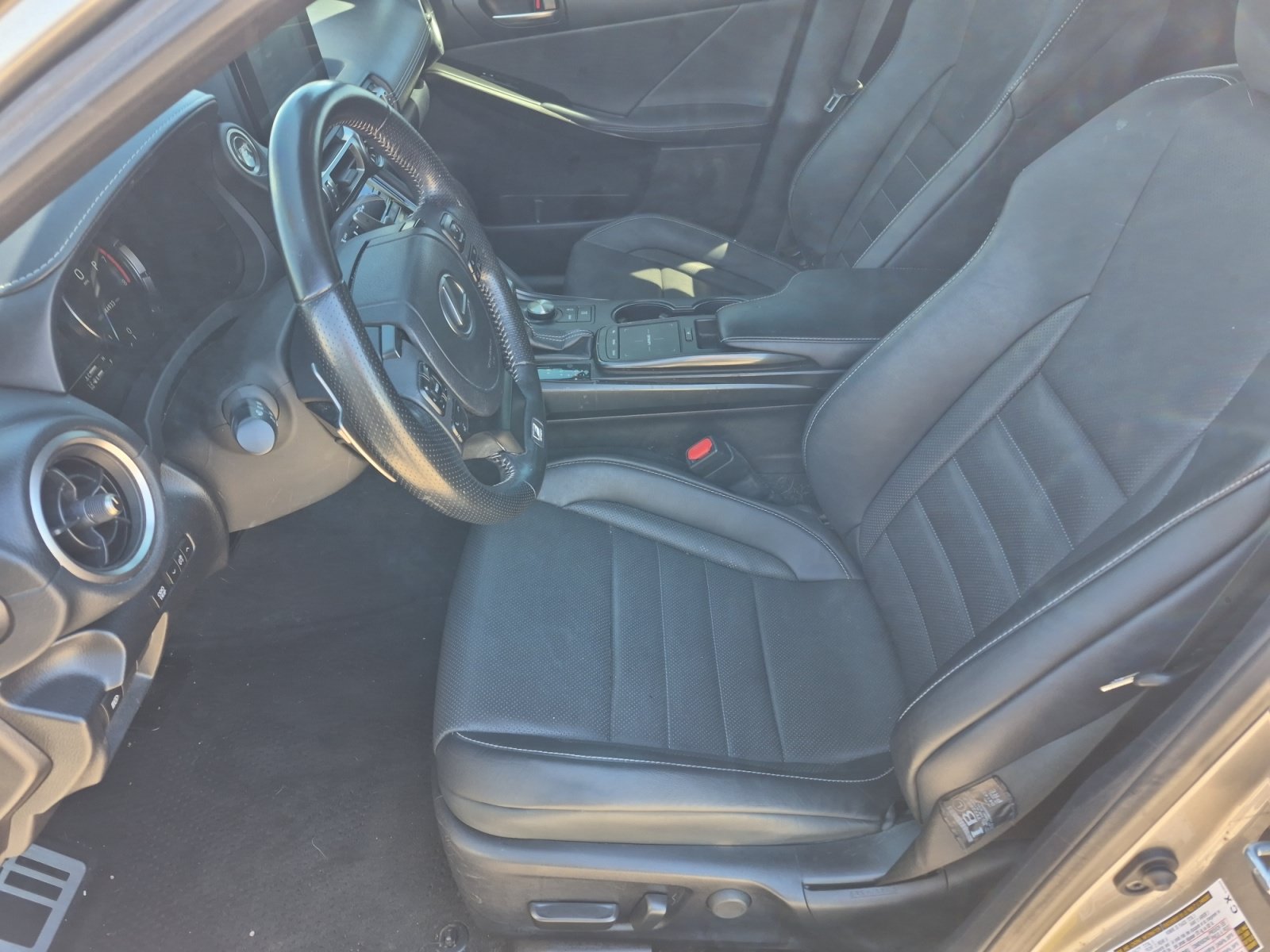 Used 2022 Lexus IS 350 F Sport w/ Accessory Package RWD image 17