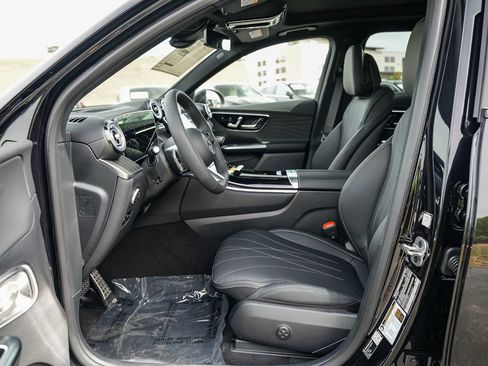 New 2026 Mercedes-Benz GLC 300 4MATIC image 17