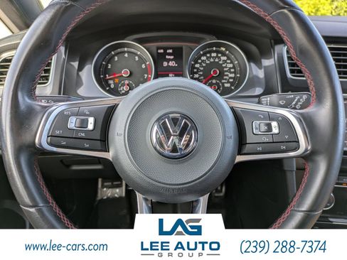 Used 2017 Volkswagen GTI Sport image 20