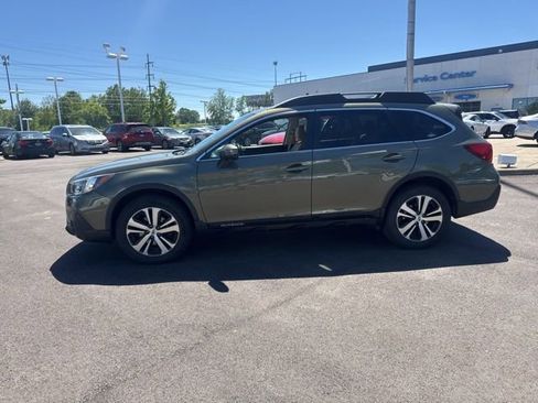 Used 2019 Subaru Outback 2.5i Limited AWD/4WD image 15