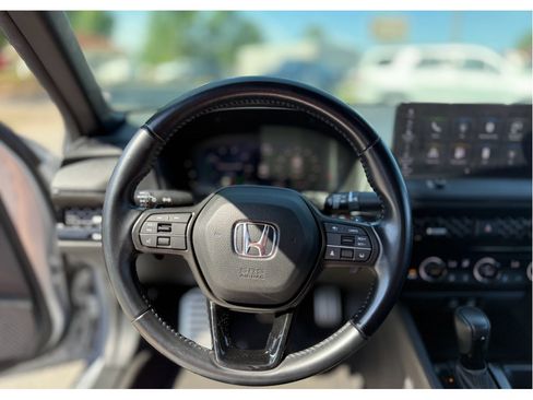 Used 2023 Honda Accord Sport image 33