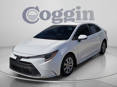 Used 2025 Toyota Corolla LE