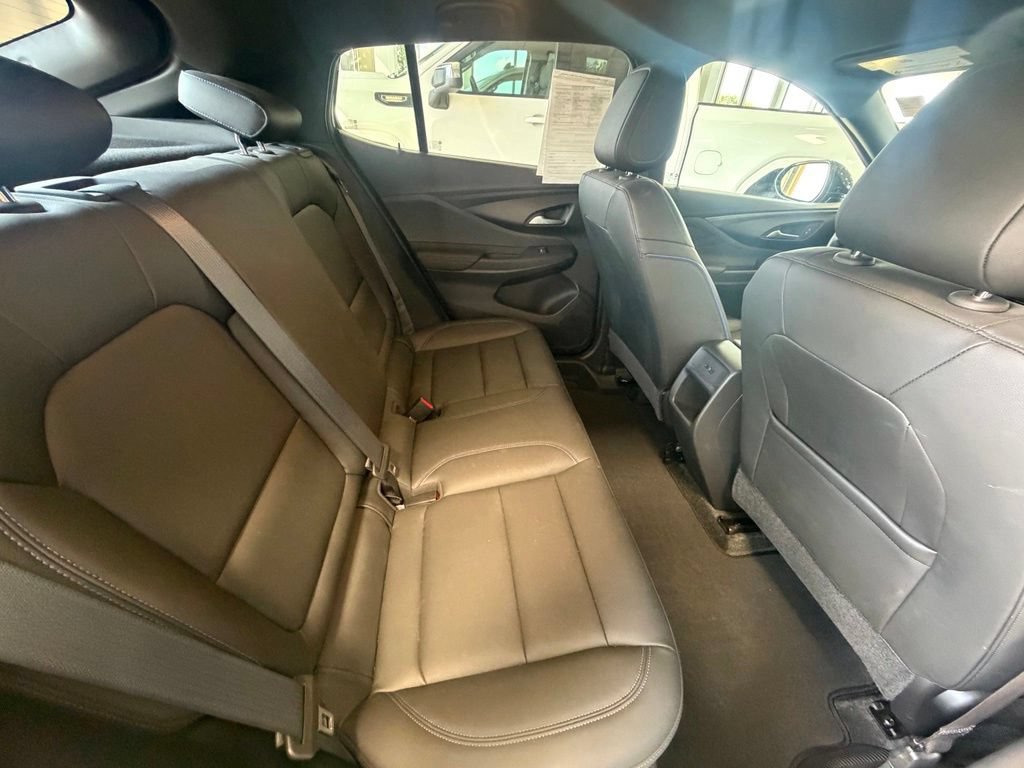 Used 2024 Buick Envista Sport Touring w/ Convenience I Package FWD image 41