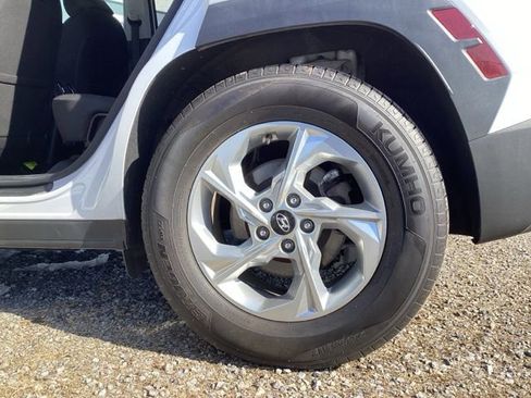 Used 2023 Hyundai Tucson SEL FWD image 32
