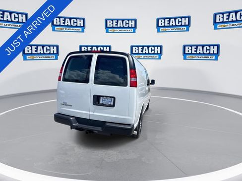 New 2026 Chevrolet Express 2500 Extended w/ Enhanced Convenience Package RWD image 7