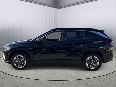 Used 2025 Hyundai Tucson SEL FWD image 3