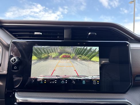 Used 2022 GMC Sierra 1500 Denali w/ Denali Reserve Package AWD/4WD image 27