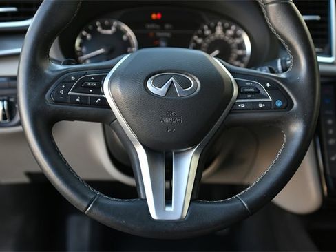 Used 2023 INFINITI QX50 Luxe image 7