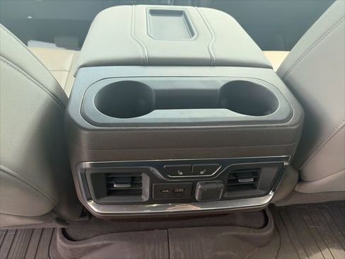 Used 2021 GMC Sierra 1500 SLT w/ SLT Premium Plus Package AWD/4WD image 13