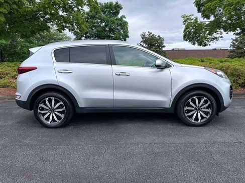 Used 2017 Kia Sportage EX AWD/4WD image 5