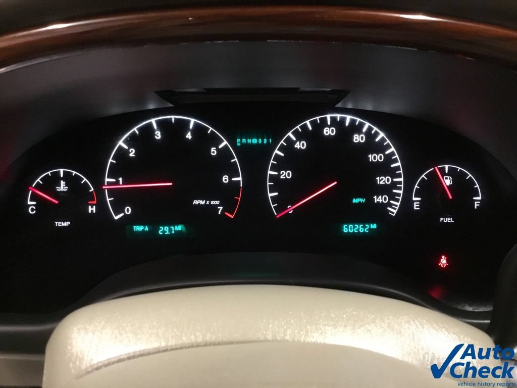 Used 2000 Cadillac De Ville DHS w/ Safety/Security Pkg FWD image 48