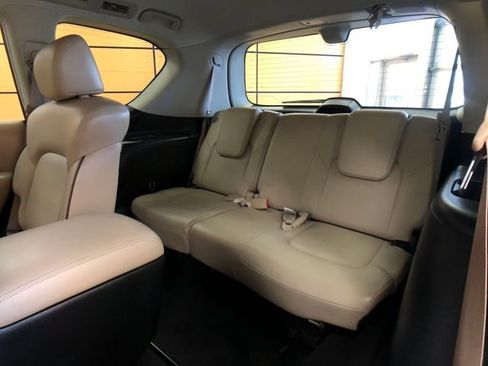 Used 2019 Nissan Armada Platinum w/ Captain's Chairs Package image 22