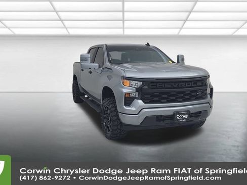 Used 2024 Chevrolet Silverado 1500 Custom w/ LPO, Dark Essentials Package image 5