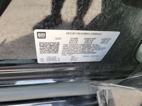 Used 2023 Buick Encore GX Select w/ Sport Touring Package FWD image 30
