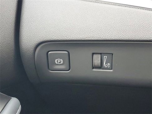 Certified 2024 Buick Enclave Essence w/ Sport Touring Edition image 20