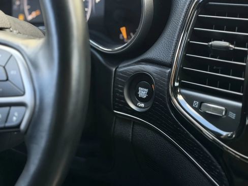 Used 2020 Jeep Grand Cherokee High Altitude image 28