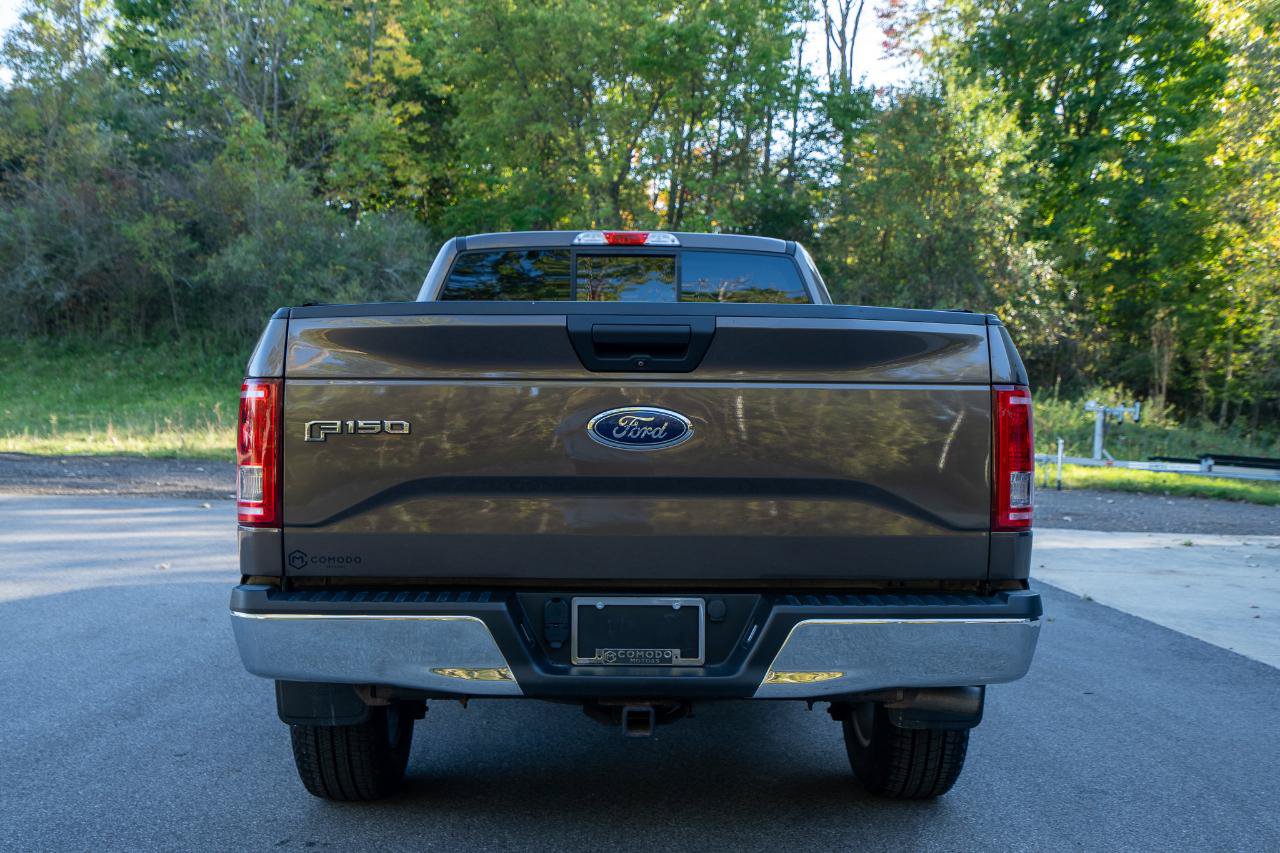 Used 2017 Ford F150 XLT AWD/4WD image 4