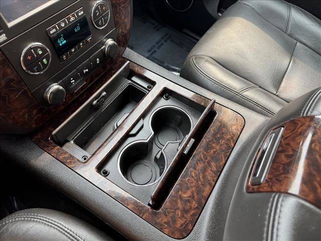 Used 2013 GMC Yukon Denali AWD/4WD image 16