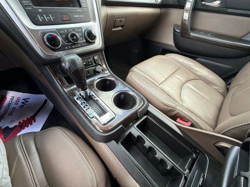 Used 2015 GMC Acadia SLT FWD image 30