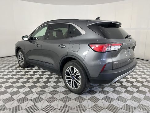 Used 2022 Ford Escape SEL image 5