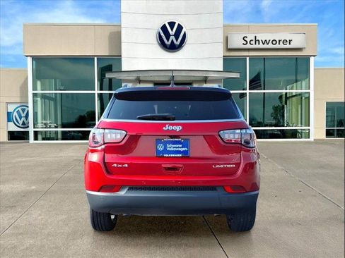 Used 2025 Jeep Compass Limited image 6