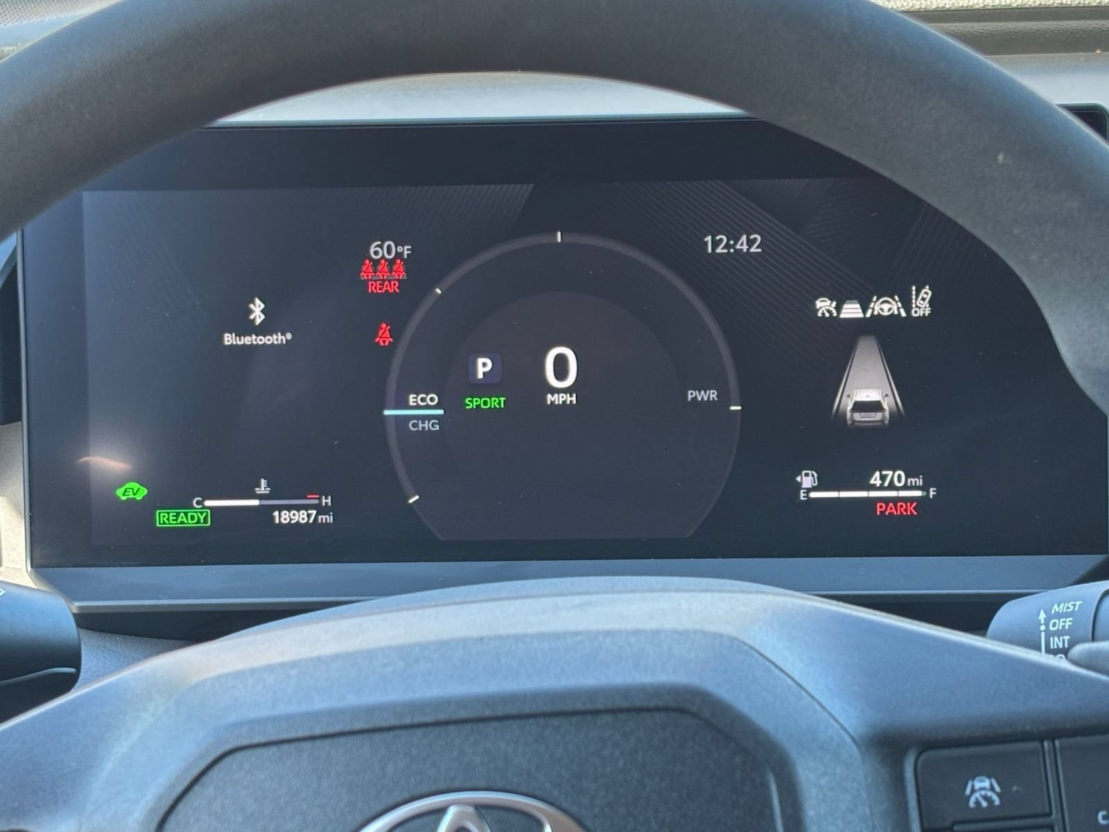 Used 2026 Toyota RAV4 LE AWD/4WD image 37
