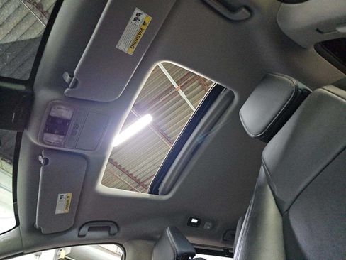 Used 2023 Honda Odyssey EX-L image 9