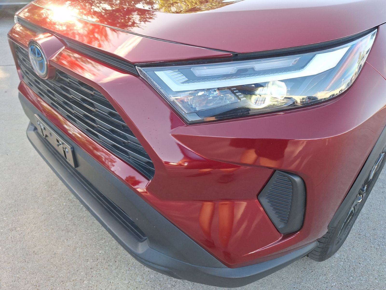 Used 2022 Toyota RAV4 XLE w/ Convenience Package AWD/4WD image 10