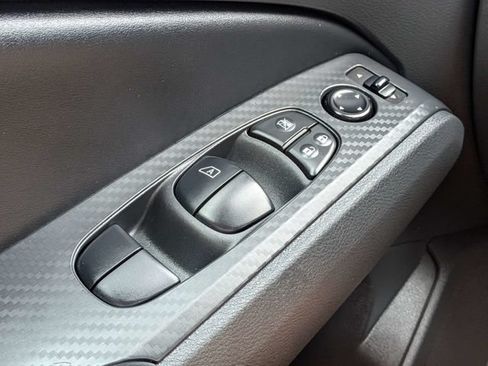 Used 2025 Nissan Altima 2.5 SV FWD image 28