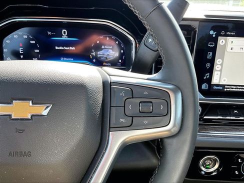 Used 2023 Chevrolet Silverado 1500 LT AWD/4WD image 23