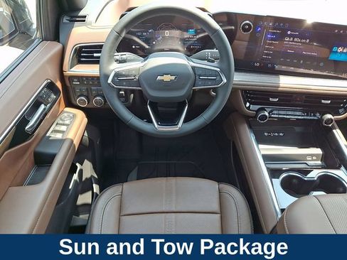 Used 2026 Chevrolet Tahoe High Country w/ Sun And Tow Package AWD/4WD image 4