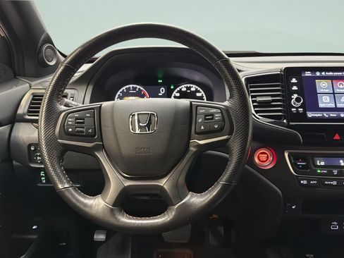 Certified 2025 Honda Ridgeline TrailSport image 17