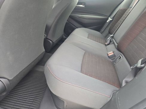 Certified 2025 Toyota Corolla SE w/ SE Premium Package FWD image 32