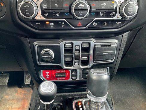 Used 2023 Jeep Wrangler Rubicon 392 w/ Trailer Tow Package image 24