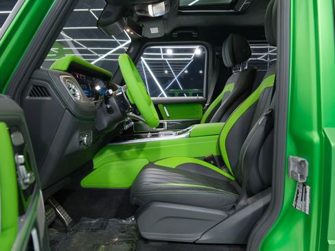 Used 2025 Mercedes-Benz G 63 AMG 4MATIC image 36